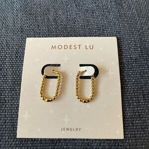 Modest Lu NWT U Shaped Bead Ball Pierced Ear Earrings. 18K Gold Plated.